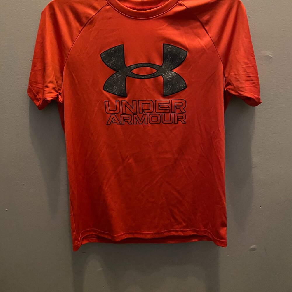 Under Armour boys tee